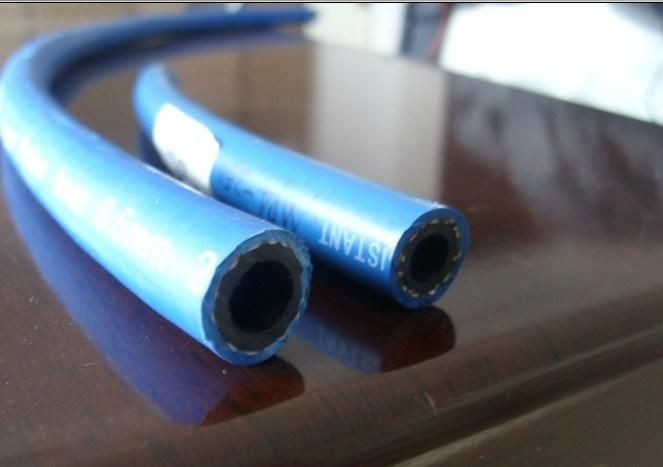 Silicone Auto Parts Used in Hostile Environment and Weather by Car