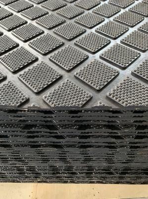 Hot Selling Anti-Slip Interlocking SBR Rubber Sheet Chair Cow Mat