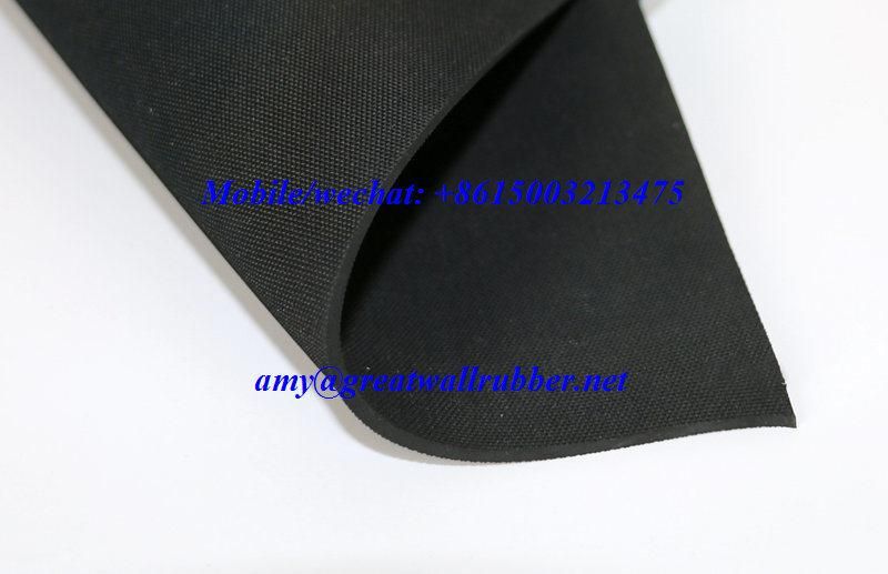 Neoprene NBR SBR Industrial Rubber Sheet with Fabric Finished Surface