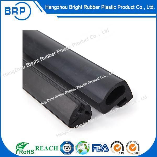 China Factory Custom Rubber Extruded Parts with 25years Experience