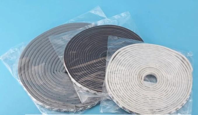 Rubber Extrusion Foam Sponge Rubber Sealing Strip for Wooden Door
