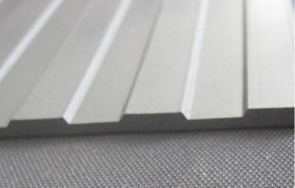 Wide Ribbed Rubber Floor of Outdoor Used in Public Places