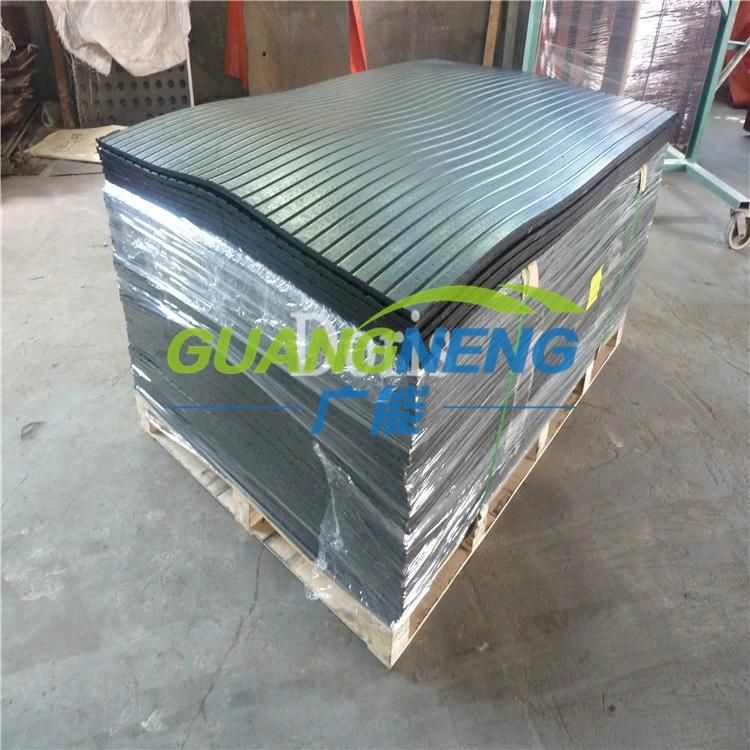 Cow and Horses Use Stable Mats Flooring / Horse Stall Mats