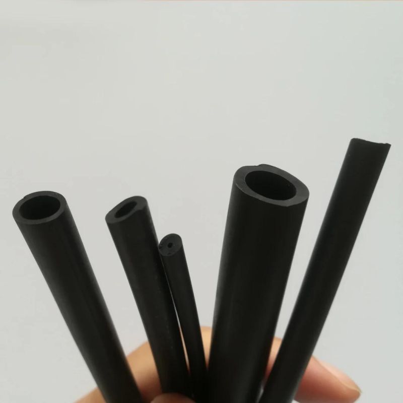 China Manufacturer Fluoroelastomer 66% Fluorine Content FKM for Oil Seals