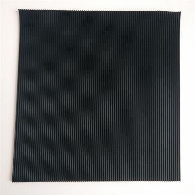Commercial SBR/Nr/NBR Waterproof Fine Ribbed Rubber Sheet in Roll