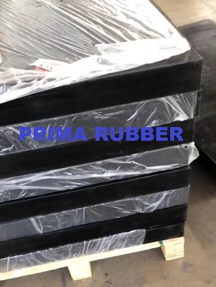 PARA Natural Rubber Sheet Professional Grade High Wear Resistant Tensile Strenth> 22MPa 40~45HD