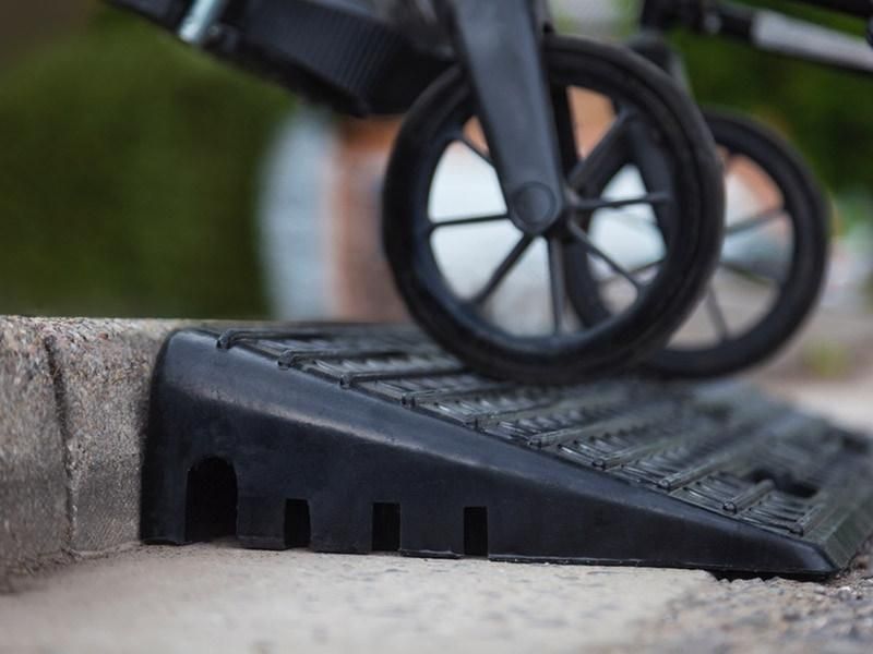 OEM Service Roppe Rubber Ramp Rubber Skateboard Ramp