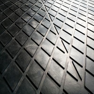 Livestock Barn Stable Stall Cow Bedding Comfort Anti Slip Rubber Flooring Mats Used for Farms