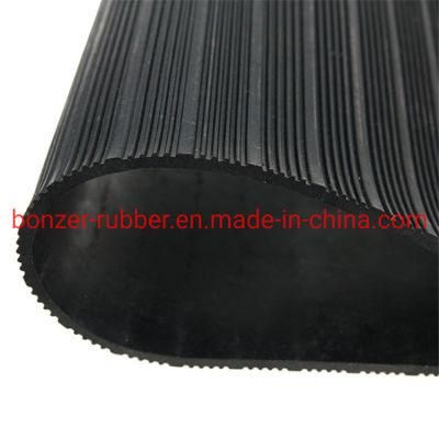 Anti Slip Non Slip Wide Ribbed Rubber Sheet / Corrugated Rubber Flooring Mat Sheet