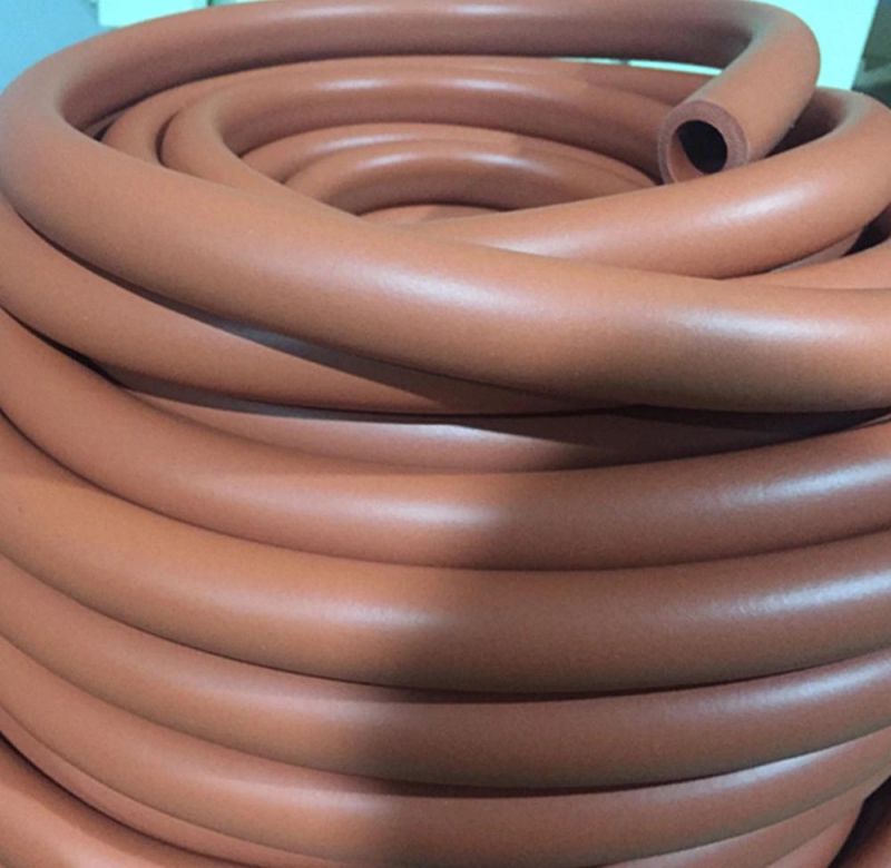 Closed Cell Silicone Sponge Extrusion, Silicone Sponge Profile, Silicone Sponge Cord with Red Color