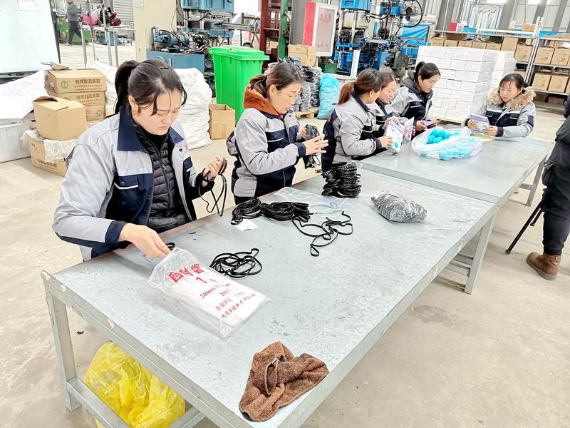 Custom Eco-Friendly Silicone Rubber Connector