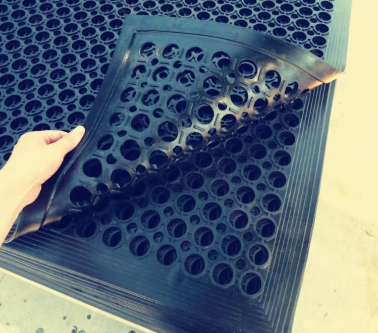Used Antislip Fire-Resistant Rubber Mat for Kitchens/Rubber Floor