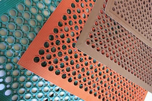China Factory of Wholesale Kitchen Safety Rubber Kitchen Mat