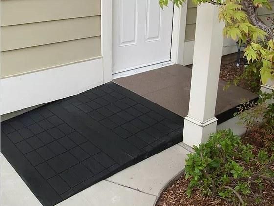 Systematic Manufacturing Rubber Step Ramp for Rubber Stair and Duplex Staircase