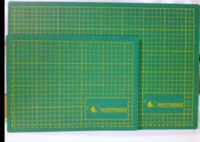 Factory Direct Selling A4 PVC Self Healing Cutting Mat