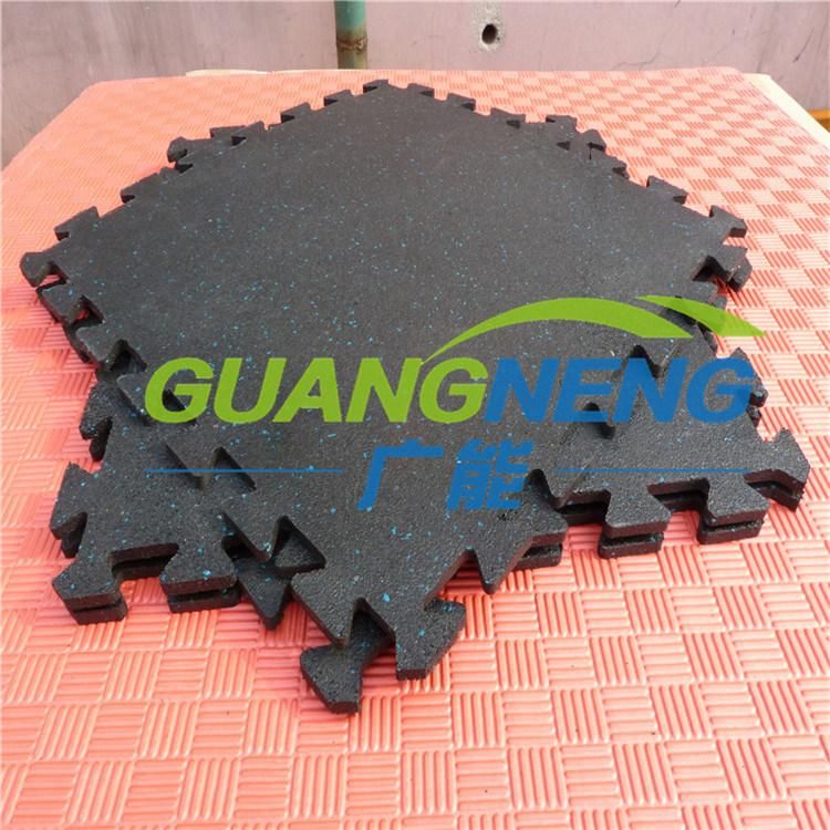Interlocking Gym Sports Rubber Flooring /Square Rubber Tile