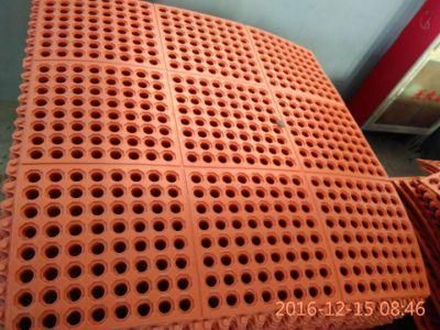 Interlocking Drainage Rubber Kitchen Mat, Anti Slip Kitchen Rubber Mat