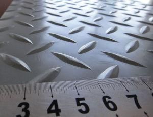 Diamond Tread Pattern Rubber Floor Mat