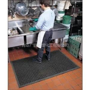 Slip Resistant Safety Drainage Rubber Floor Mat for Kitchens