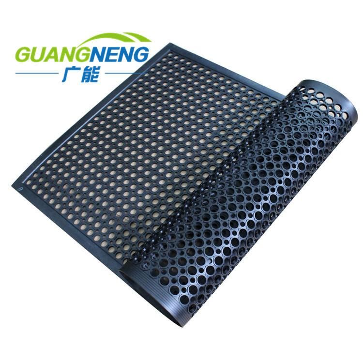 Qingdao Drainage Durable Garage Anti-Slip Rubber Flooring Matting Price