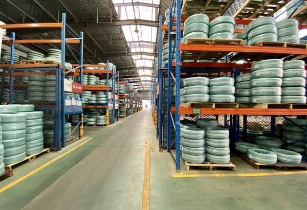 Multilayer Steel Wire Braided High Pressure Hydraulic Rubber Fuel Hose SAE100r DIN En