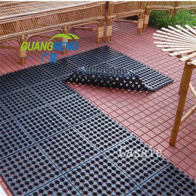 High Quality Perforated Interlocking Rubber Floor Mat