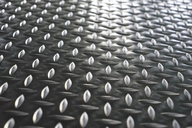 Industrial Anti-Slip Rubber Mat Diamond Rubber Flooring