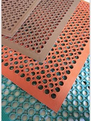 Anti-Slip Hole Rubber Anti-Fatigue Floor Safety Mat
