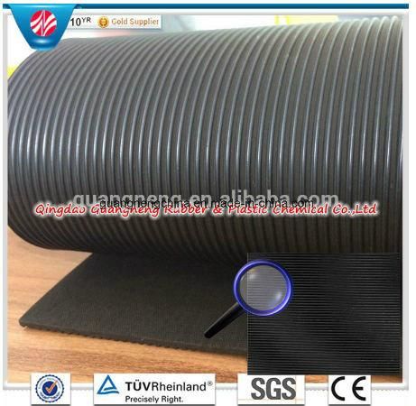 Colorful Anti-Abrasive Fire-Resistant Rubber Flooring/Natural Rubber Roll