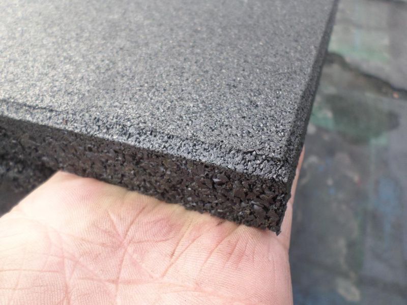 Rubber Edge Protector for Brick Edges, Concrete Kerbs and Sand Pits