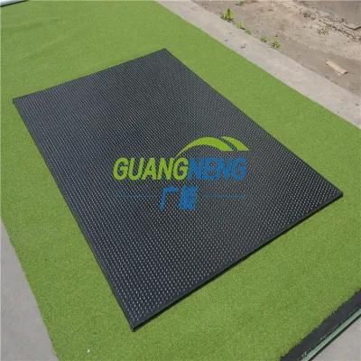 Cow and Horses Use Stable Mats Flooring / Horse Stall Mats