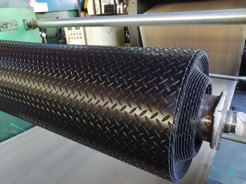 Factory Manufacture 3-6 mm Thickness Anti-Slip Diamond Rubber Floor Mat/Plate