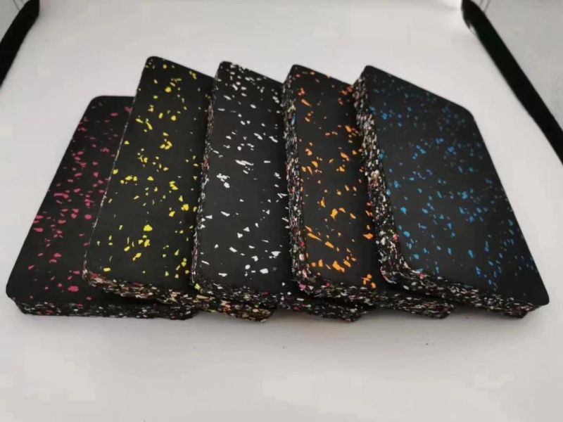 Gym Rubber Floor Tile Have with Wear/Tear Resistant and Impact Resistance