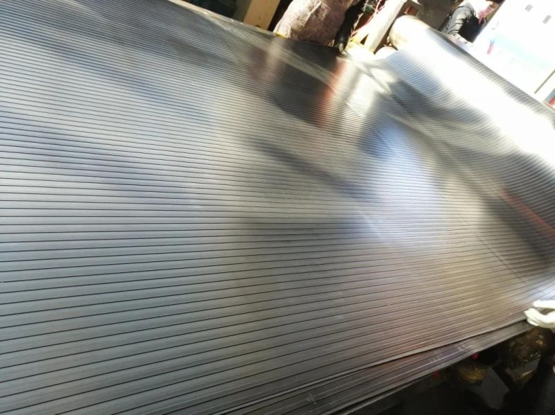 1-50 mm Anti Slip Flooring Wide Ribbed Rubber Sheet
