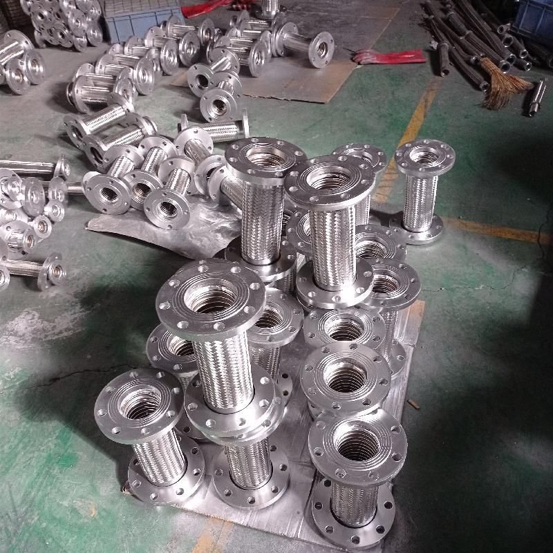 Customized Rubber Hose with Fitting on The End