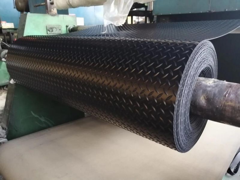 Factory Manufacture 3-6 mm Thickness Anti-Slip Diamond Rubber Floor Mat/Plate