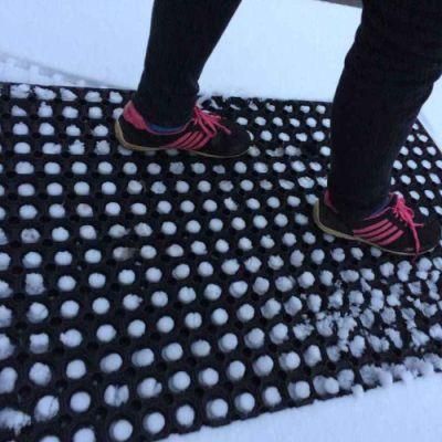 Top Sale Anti Slip Anti Skid Holes Perforated Rain/Snow/Ice Walkway/Driveway Step Rubber Matting