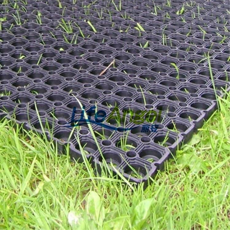 Rubber Deck Mat Coil Perforated Rubber Mat