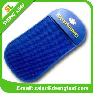 Colorful Anti Slip Mat for Phone Used in Car (SLF-AP026)