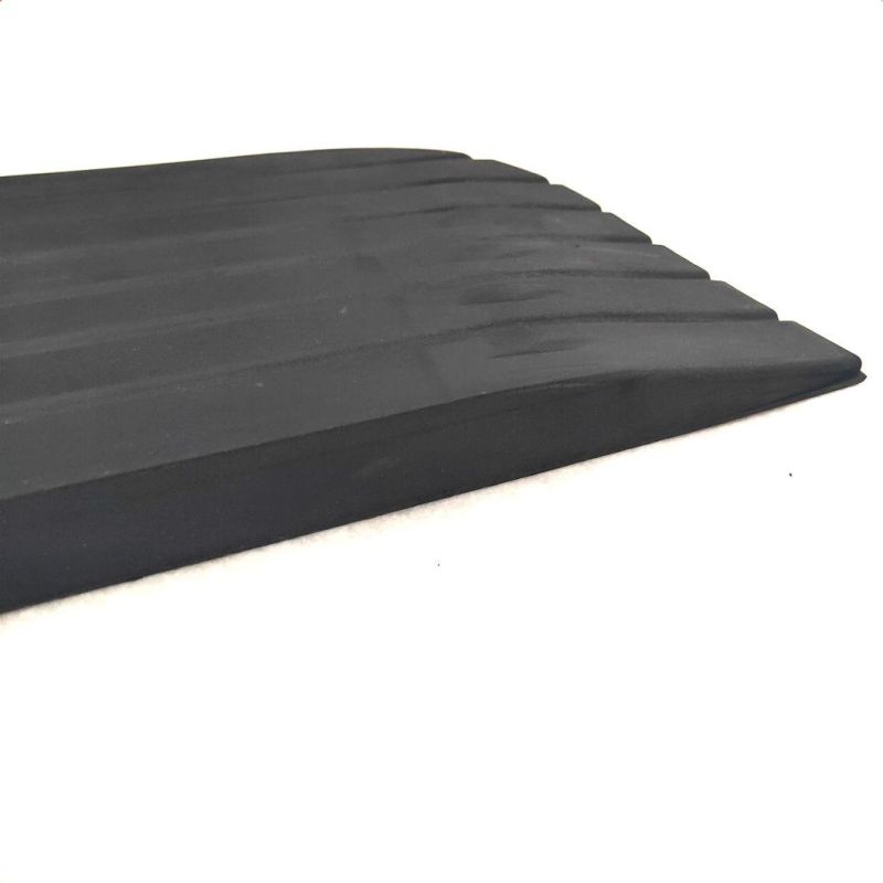 5 Ton 4 Inch Rubber Forklift Ramp Rubber Fillet Ramp 10000 Lbs Capacity