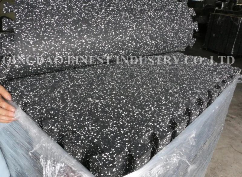 500X500X8mm Crossfit Reduce Shock Gym Rubber Flooring Interlocking Rubber Tile