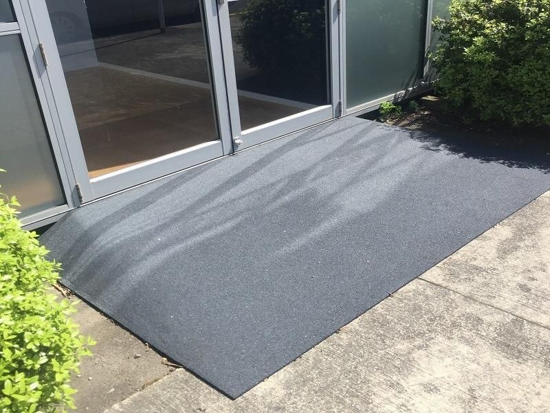 OEM Service Rubber Threshold Ramp for Wheelchairs
