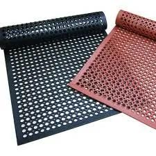 Non Slip Safety and Anti-Fatigue Common Black Rubber Mat with Bevelled Edge Matting
