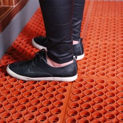 Good Price Boar Pig Anti Slip Anti Fatigue Drainage Holes Rubber Mat