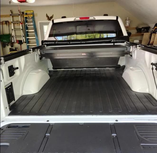 Hot Sell Rubber Truck Non Slip Pickup Bed Mats Liners for 2019-C GM Silverado/Sierra 1500 5.5FT HD Bed Mat