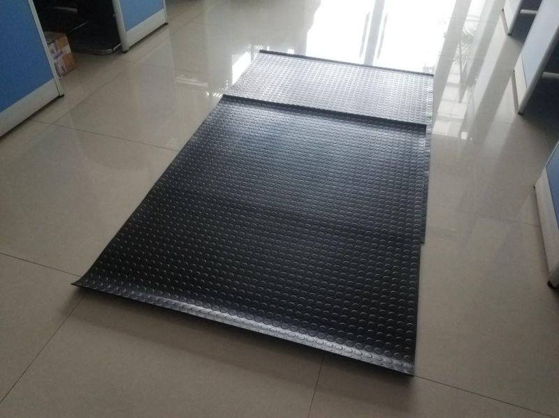 Red Color Round Button Rubber Sheet, Stud Rubber Sheet for Flooring Rolls