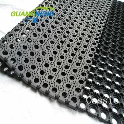 Outdoor Safety Anti Slip Swing Rubber Grass Mat