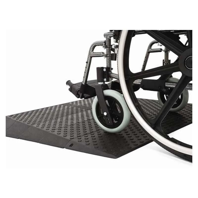 Rubber Ramp Edge with Slip Resistant Surface