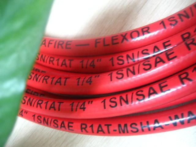 Chinese Wire Braided High Pressure Flexible Rubber Hose with Good Quality