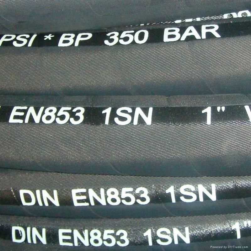 Black High Quality SAE DIN Hydraulic Rubber Hose